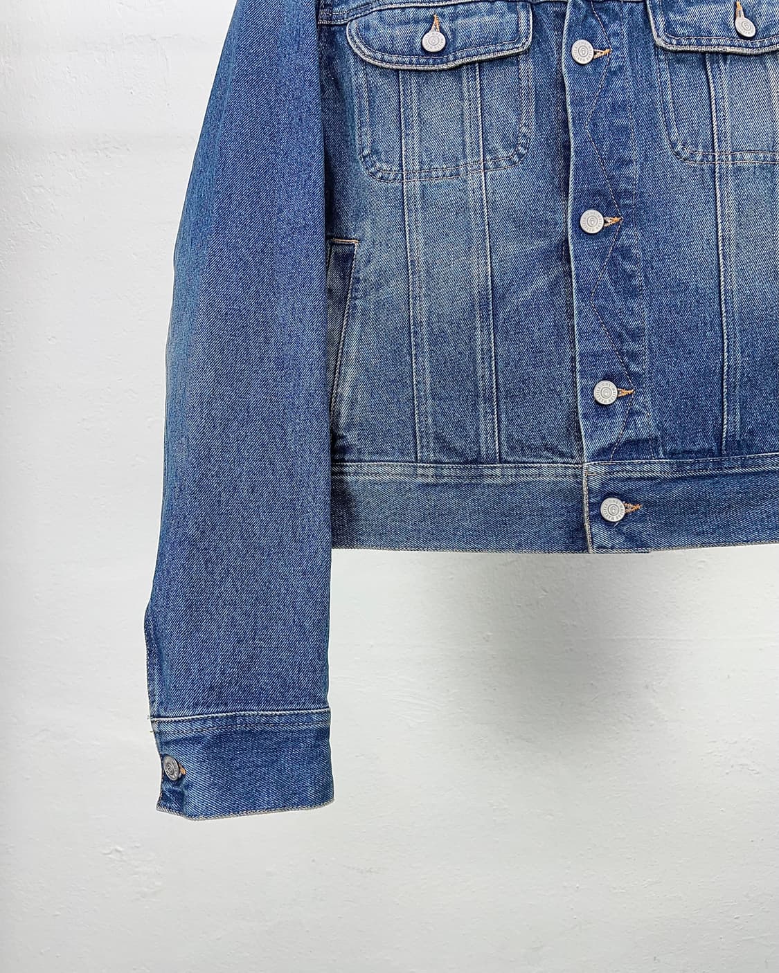 MM6 22fw 그린 캐스트 플랩 포켓 워싱 데님 자켓 상품이미지4