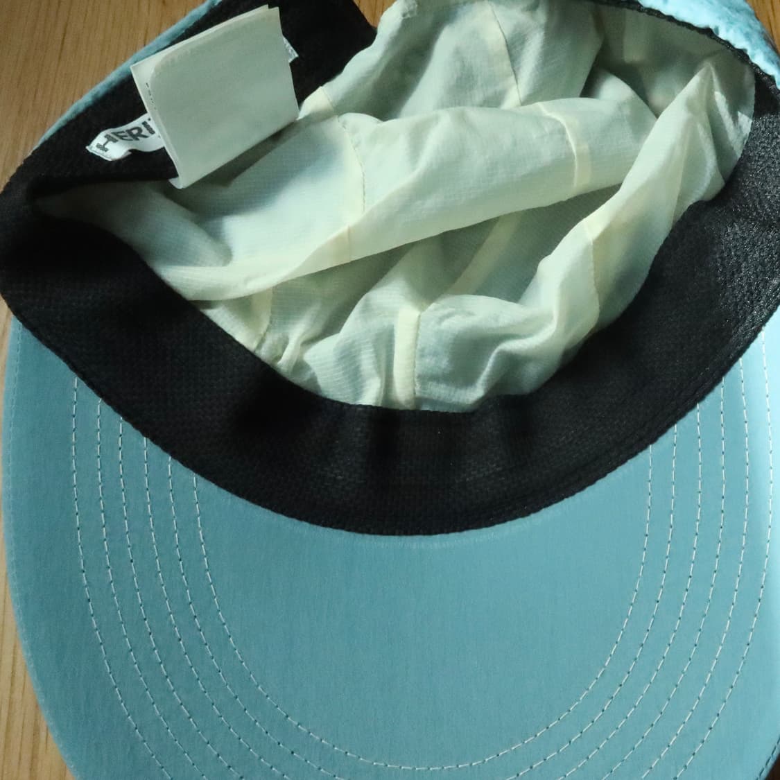 헤리티지플로스 x 헬리녹스 나일론 롱 빌 캡 모자 상품이미지4