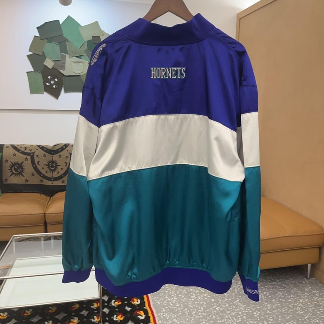 미첼앤네스 올드스쿨 레트로 키치 샬럿호네츠 바시티 자켓 XL C07859 상품이미지4