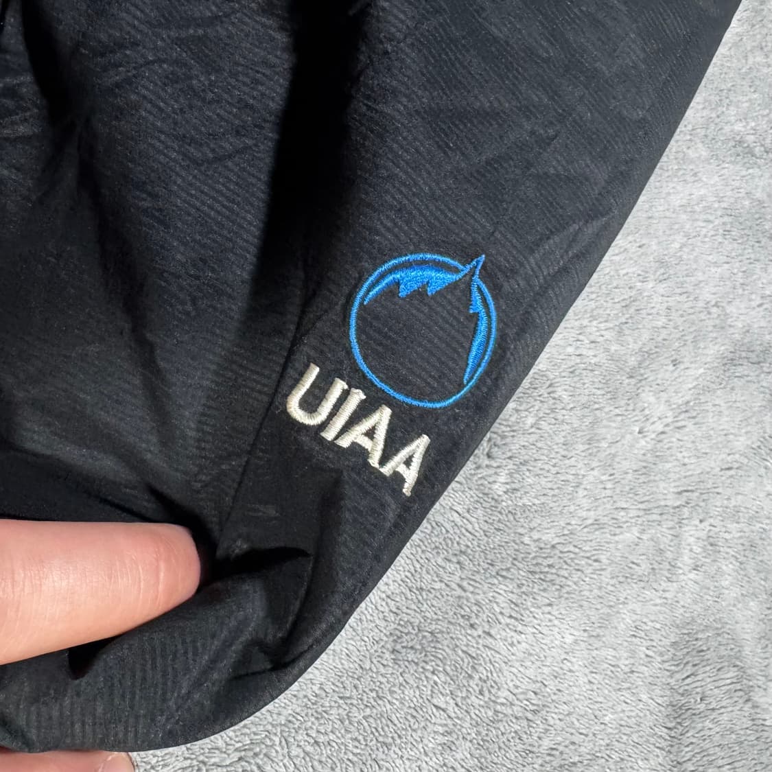 노스페이스 한정판 써밋시리즈 UIAA 유광 경량패딩 상품이미지5