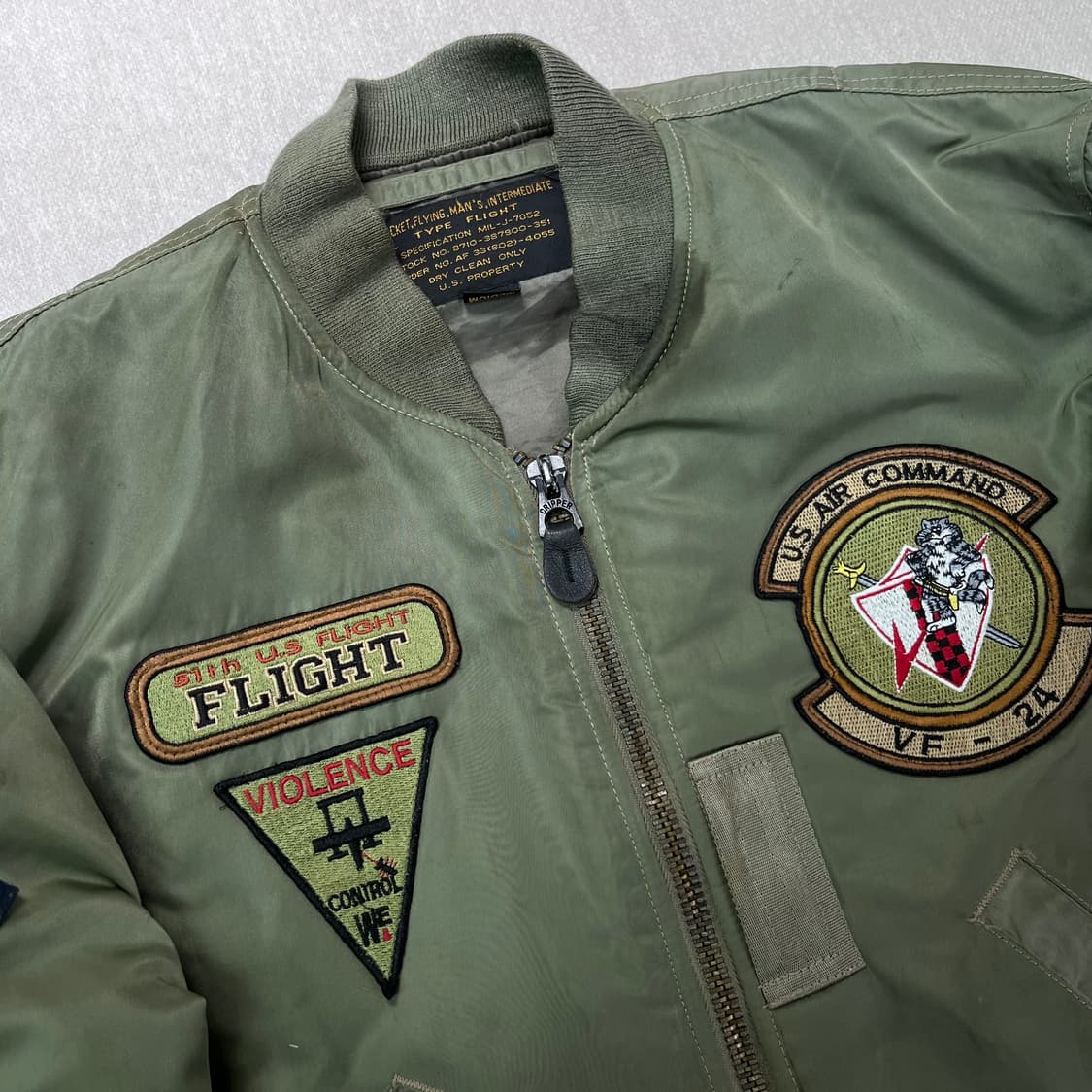 100 00s 빈티지 패치 ma-1 자켓 상품이미지3