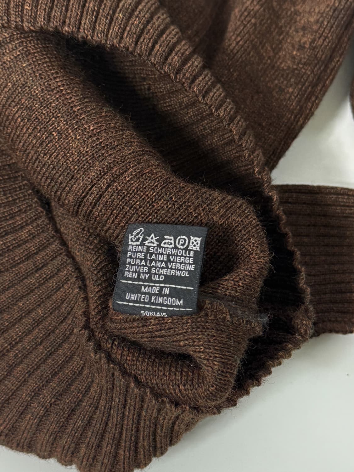버버리 90‘s 루즈핏 딥브라운 코만도 울 니트 상품이미지7