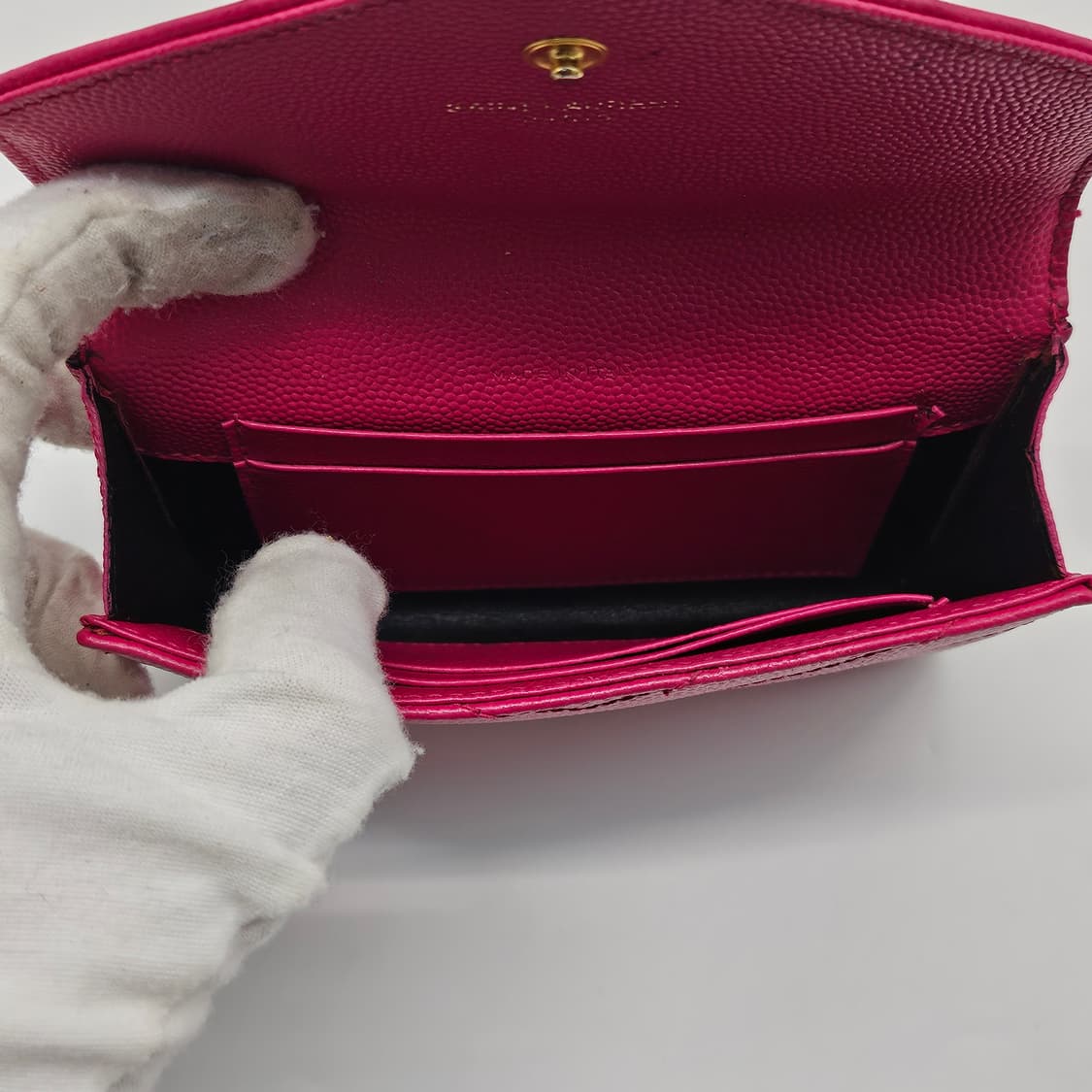 정품 생로랑 엔벨로프 캐비어 카드지갑 상품이미지9