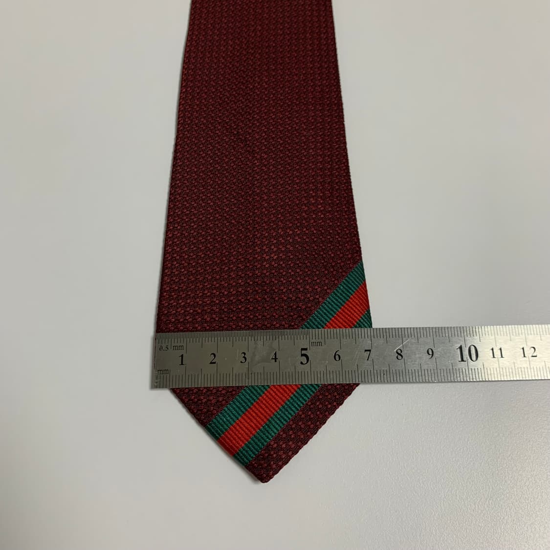구찌 시그니처 웹 스트라이프 골드 벌 명품넥타이 신형라벨 최상급 상품이미지10