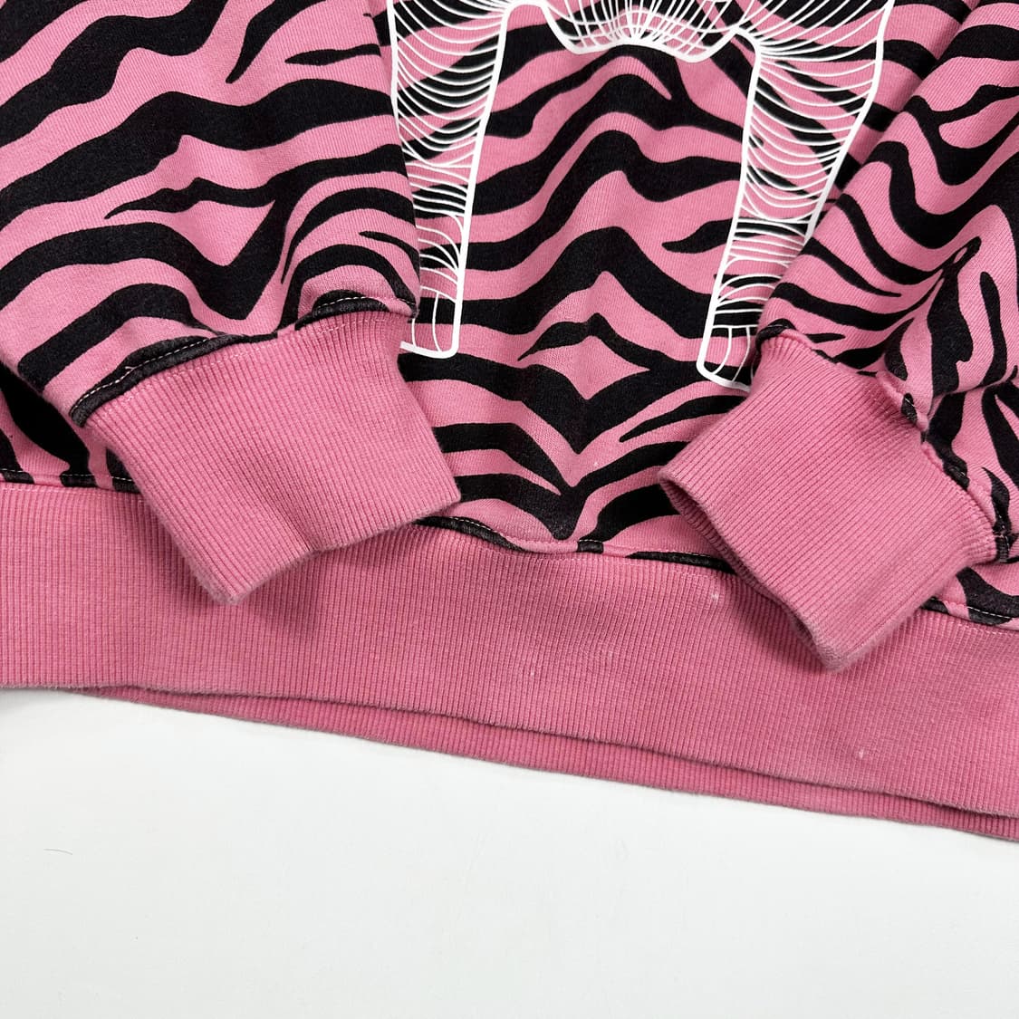 라이프워크 불독 핑크 패턴 맨투맨 (실측 L) 상품이미지5