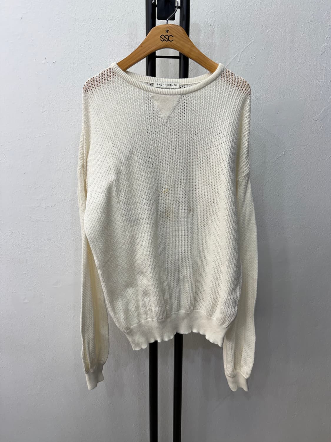 정품) 이치아더 한섬 화이트 니트 스웨터 82(66) 상품이미지2