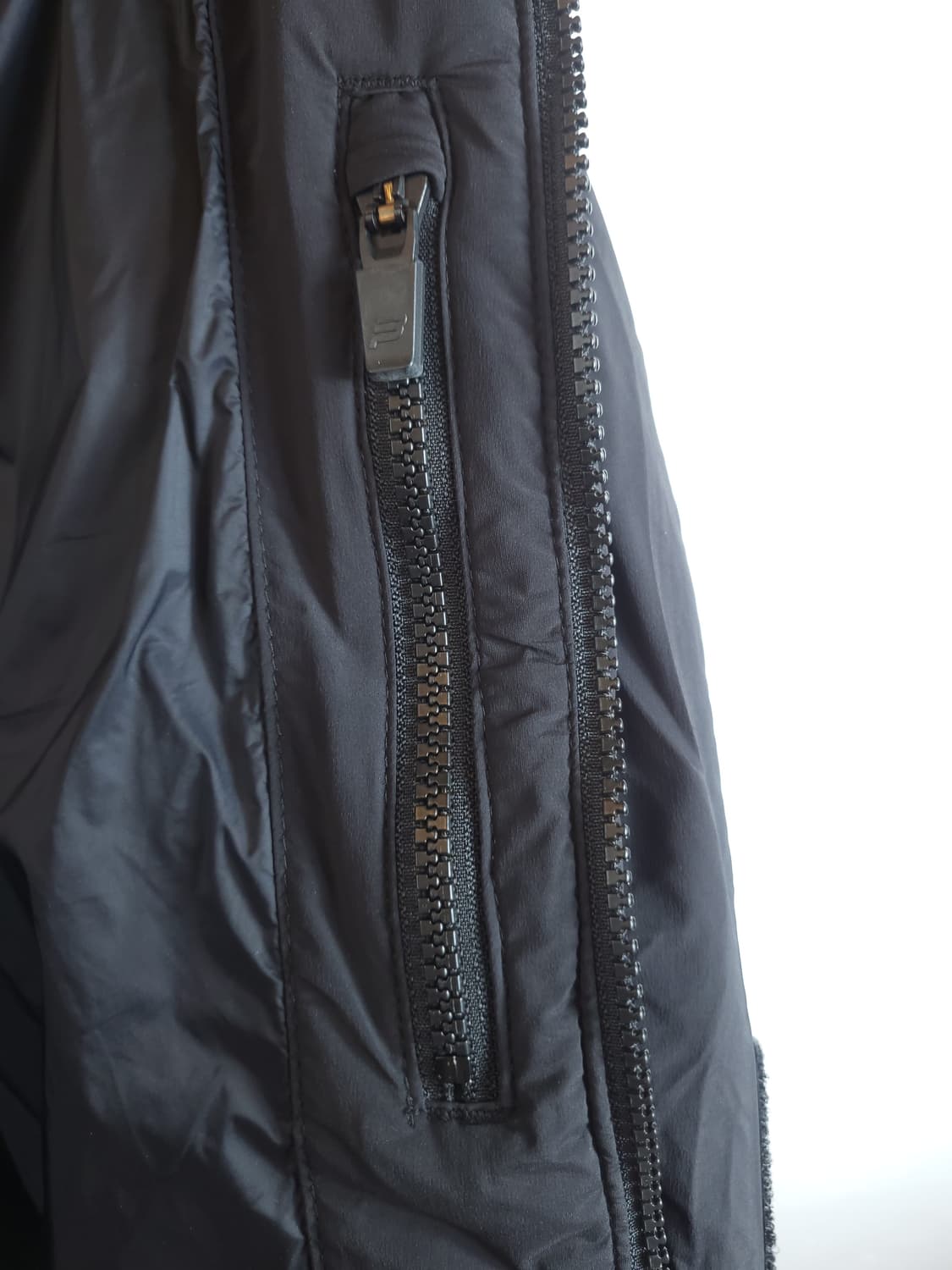 빈폴스포츠 롱패딩 블랙 90 S 상품이미지10