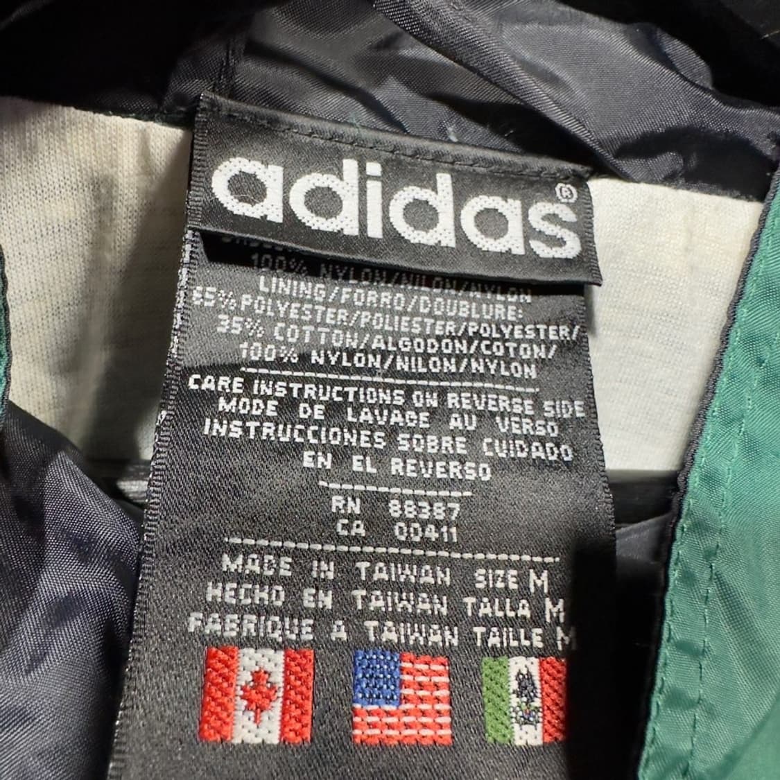 아디다스 올드스쿨 바람막이 상품이미지5