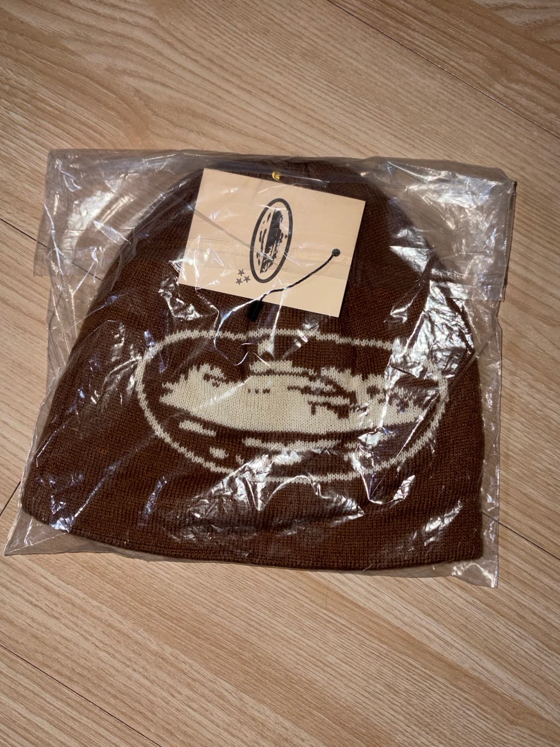 [새상품] 코르테이즈 비니 브라운 컬러 상품이미지1