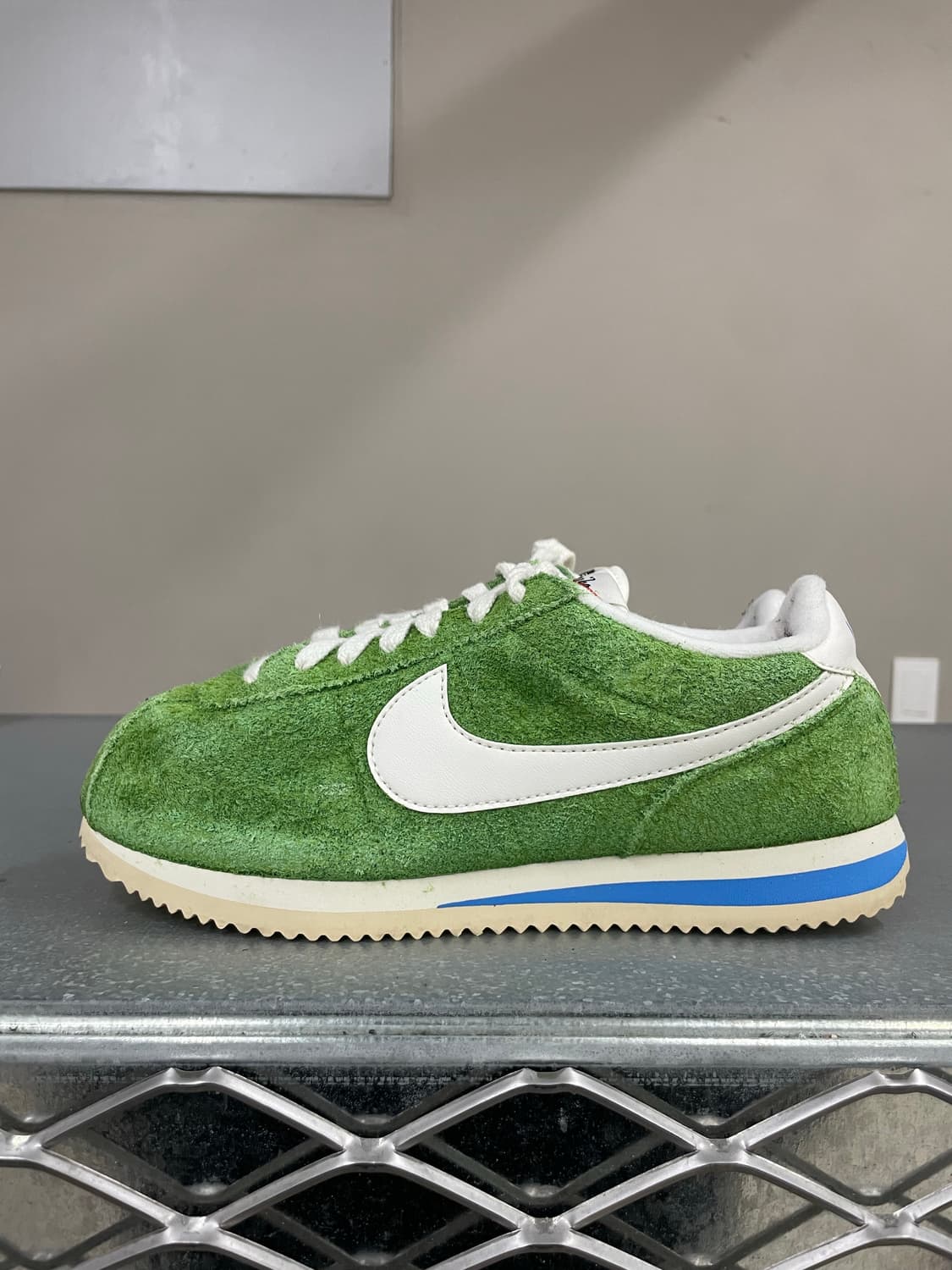 나이키 코르테즈 스웨이드 그린 240 상품이미지1