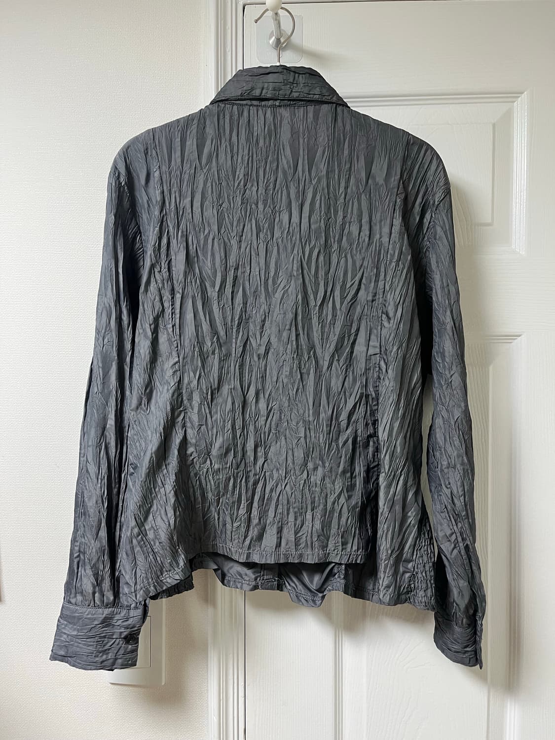 AKITZUKI 플리츠 셔링 셔츠 상품이미지4