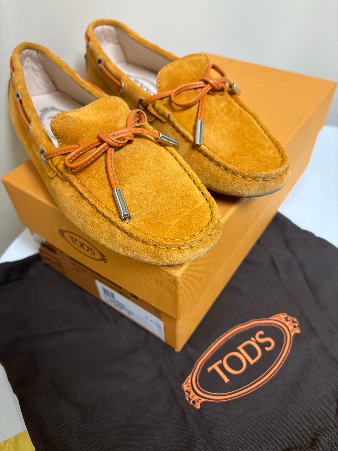 Tod’s 토즈 고미노 로퍼 36 풀박 상품이미지1