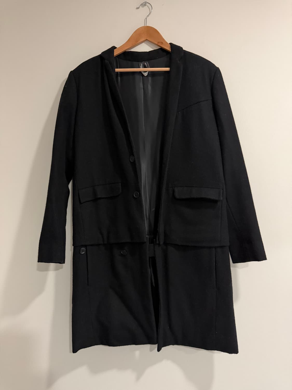 그레이하운드 블랙 코트 상품이미지1