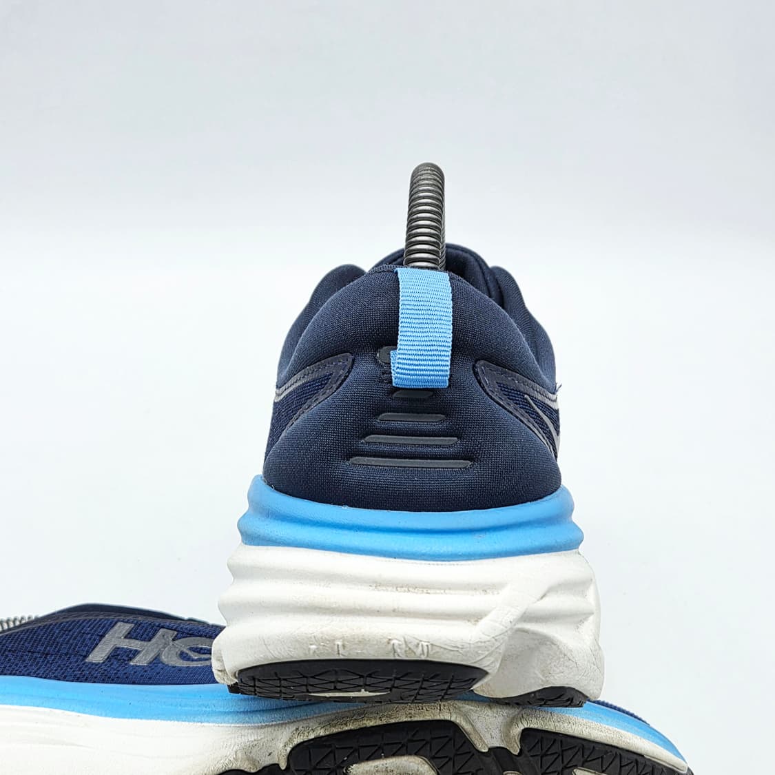  호카 본디8 네이비/블루 (260 D)  상품이미지2