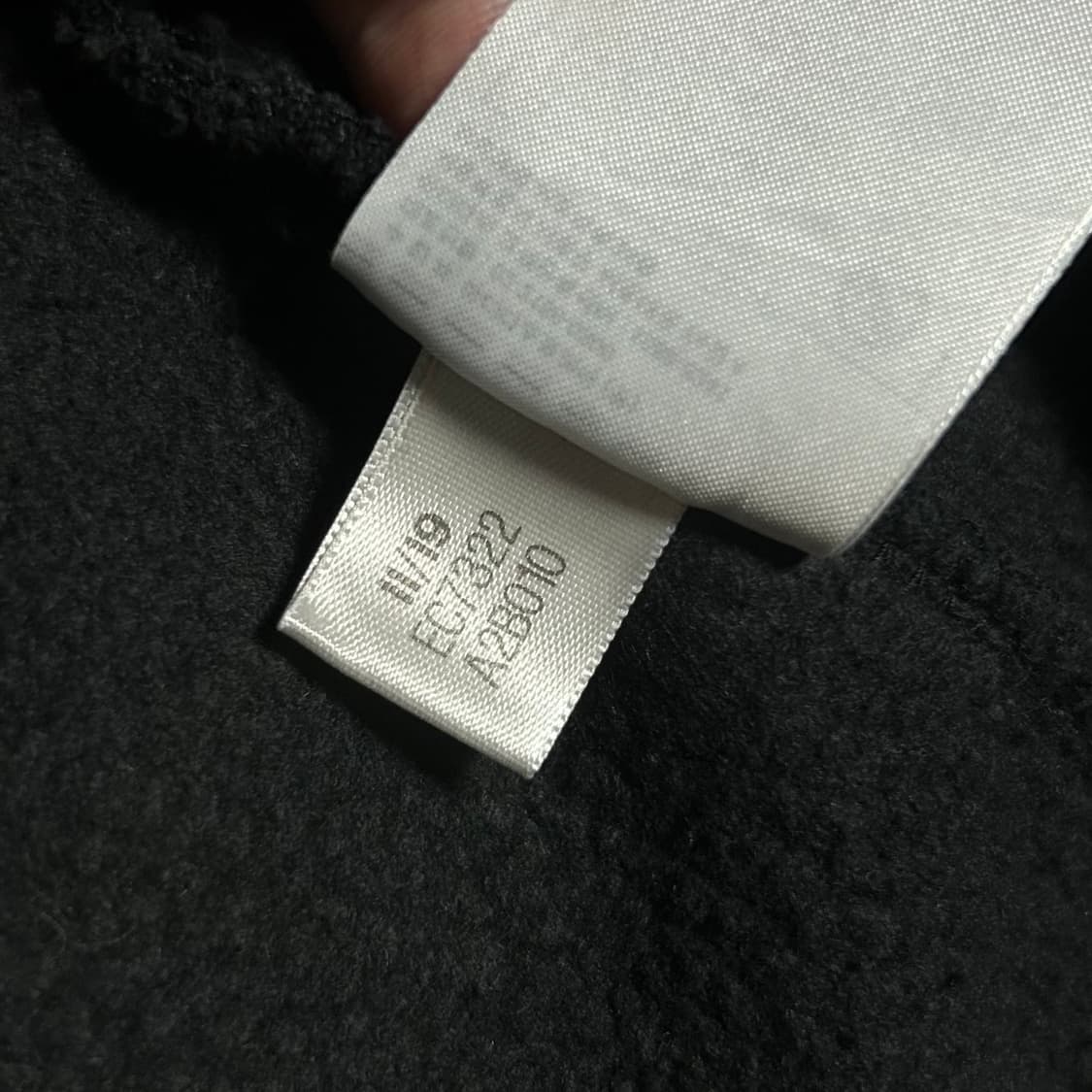 [XL] adidas 아디다스 솔리드 에센셜 블랙 후드티 상품이미지6