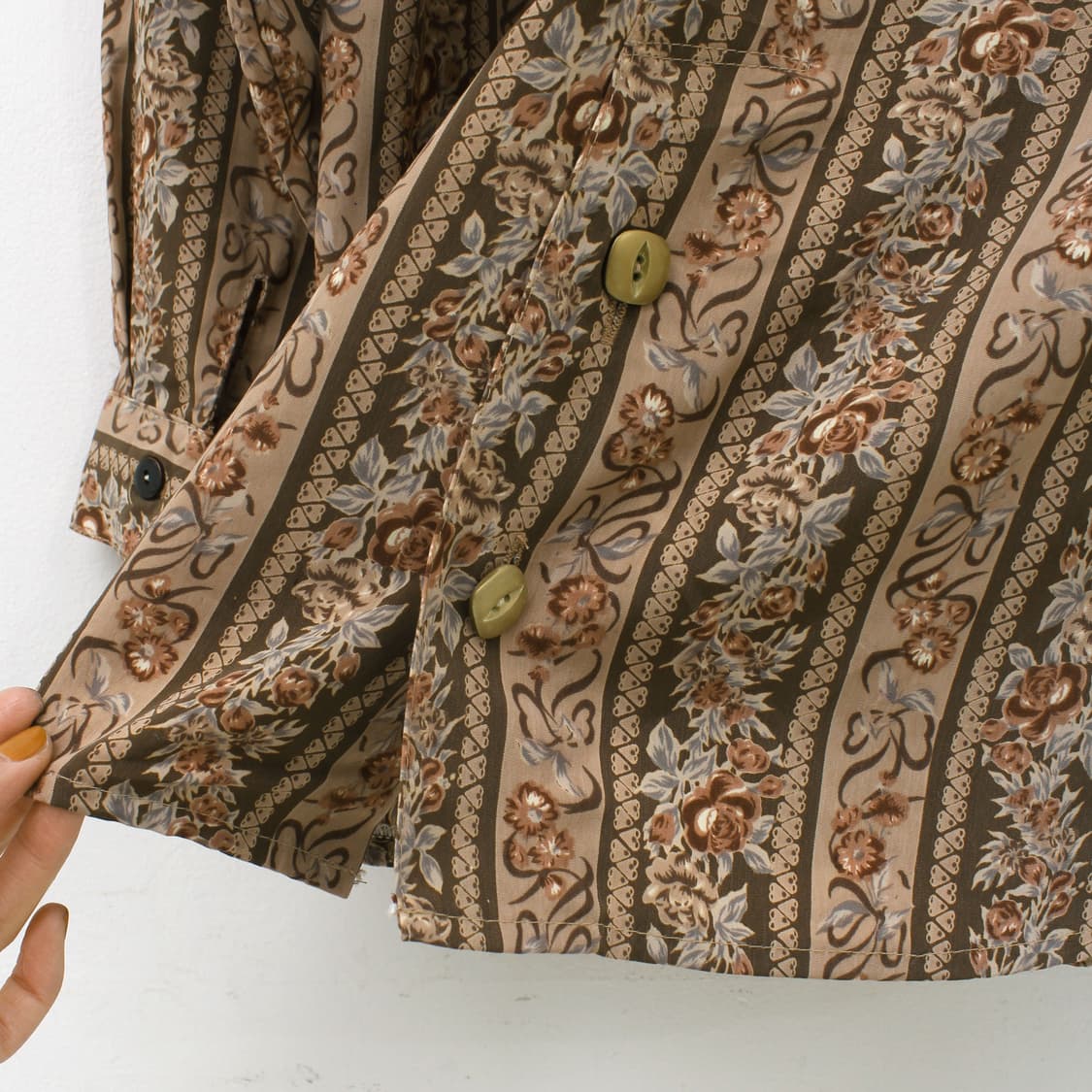 일본 빈티지 플라워 패턴 브라운 블라우스 상품이미지6