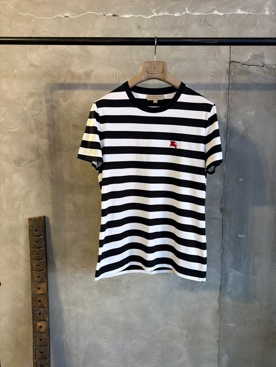버버리 스트라이프 티셔츠 100 상품이미지1
