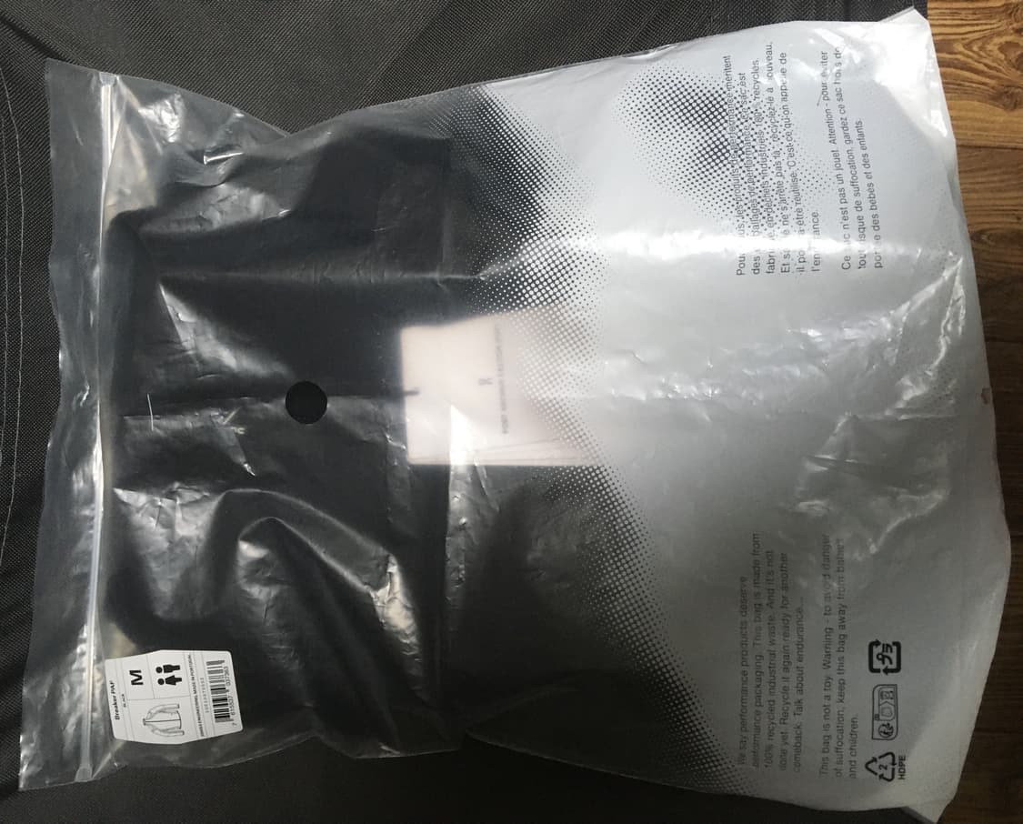 온러닝 파프 브레이커 바람막이 판매합니다 상품이미지2