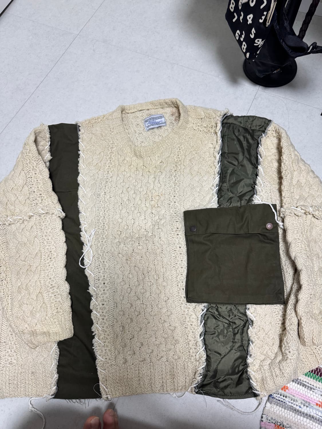 올리언스 스토어 리워크 니트 상품이미지1