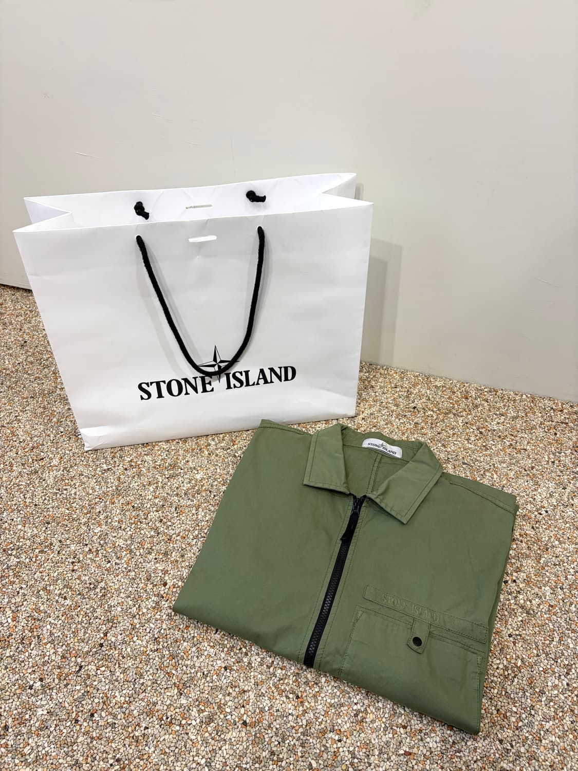 22SS 스톤아일랜드 스트레치 가먼트 다이드 셔츠 자켓 상품이미지2