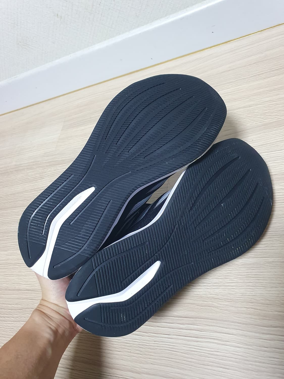 아디다스 듀라모 RC 운동화 270 상품이미지7