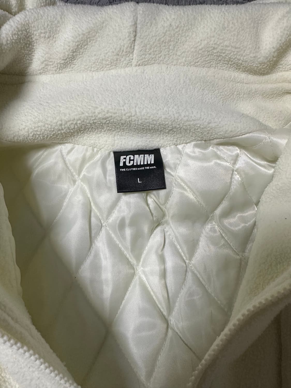 FCMM의 따뜻하고 부드러운 후리스 후드집업 상품이미지3