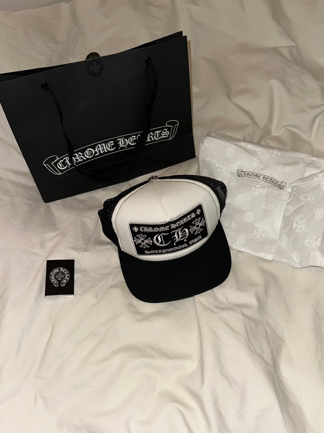 크롬하츠 CH 할리우드 트러커햇 블랙 화이트  상품이미지1