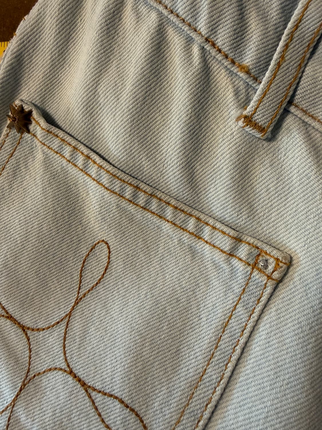 산드로 파리 스티치 포켓 라이트 데님 팬츠 36 상품이미지7