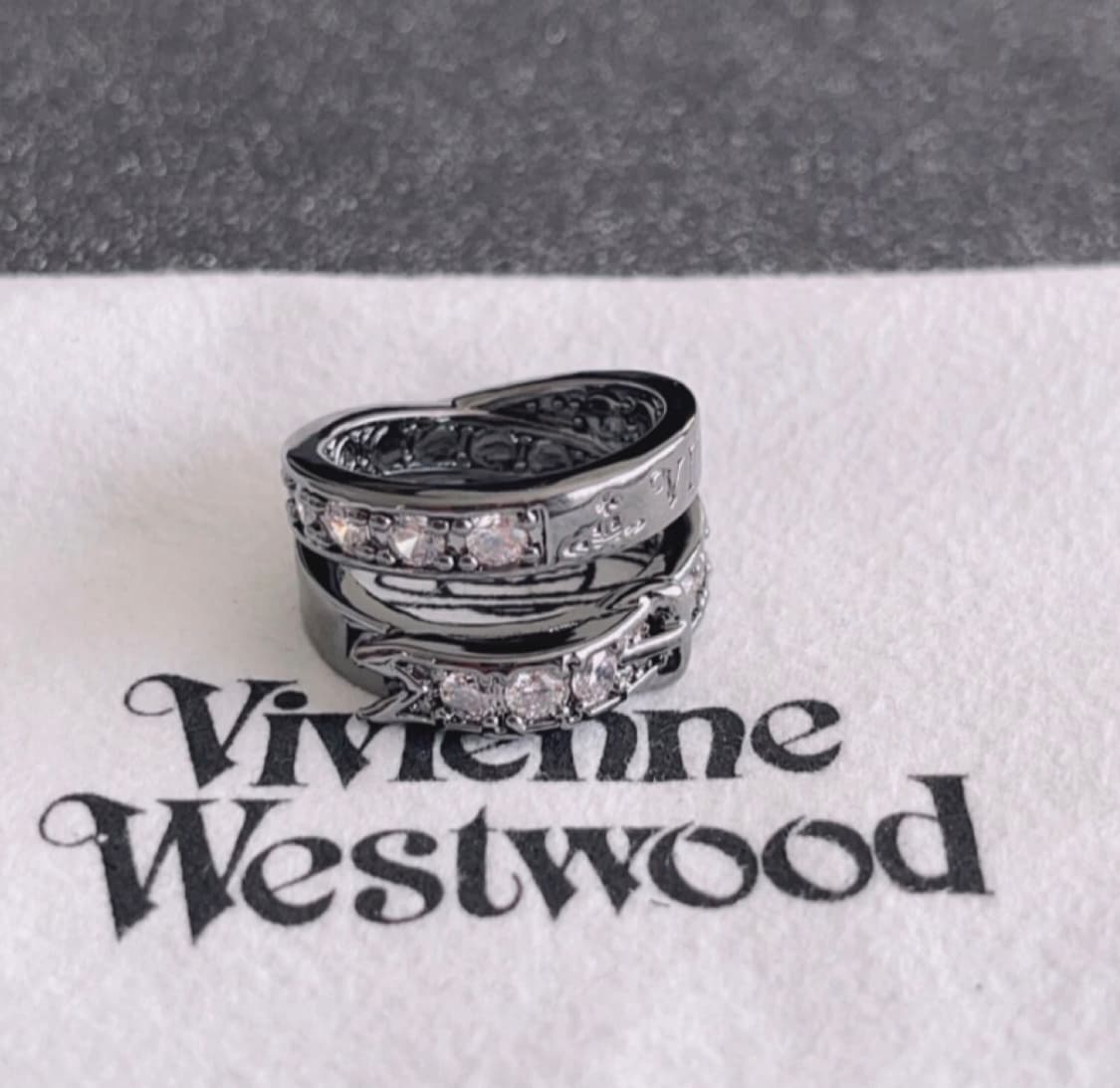 비비안웨스트우드 아카이브 크리스탈 큐빅 2단 벨트링 상품이미지1