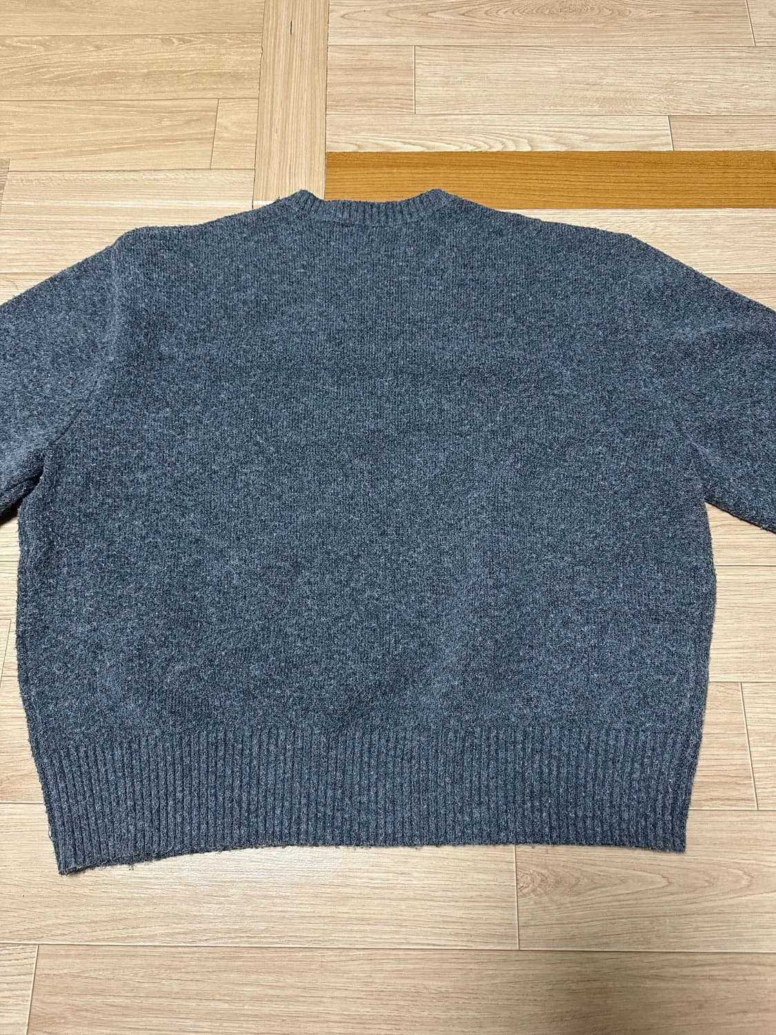 후브스 울블렌드 브이넥 크롭 니트 상품이미지2