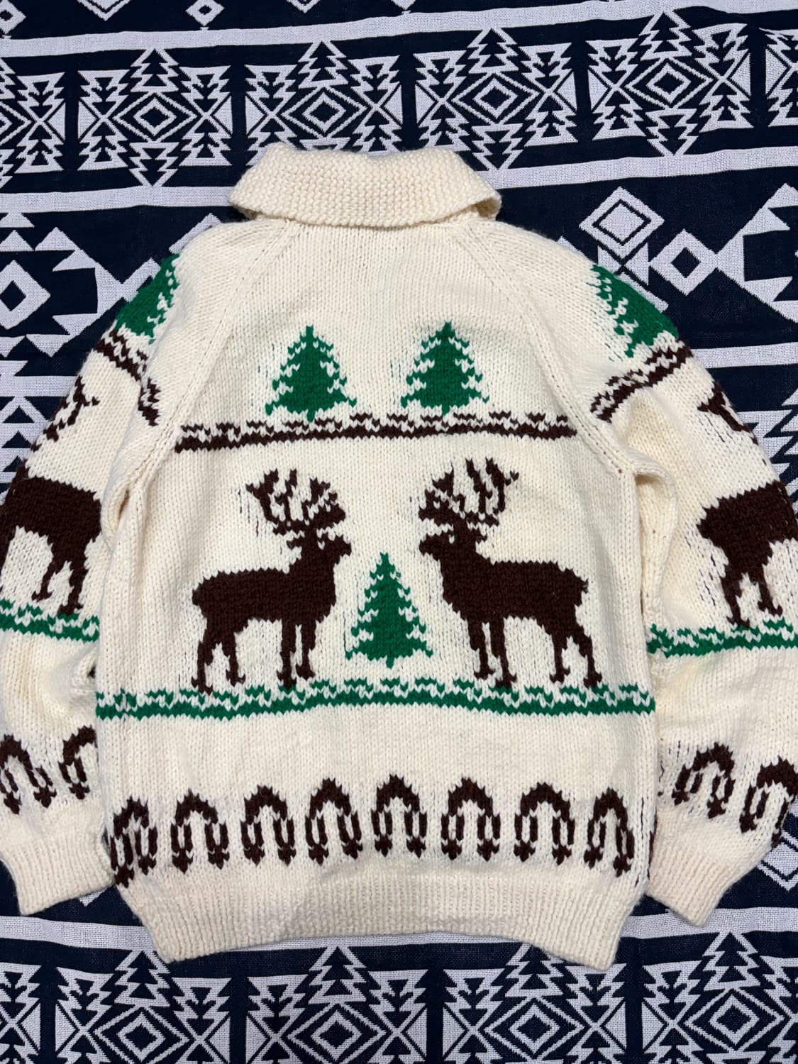 Cowichan (canadian sweater) XXL 사슴 코위찬 상품이미지2