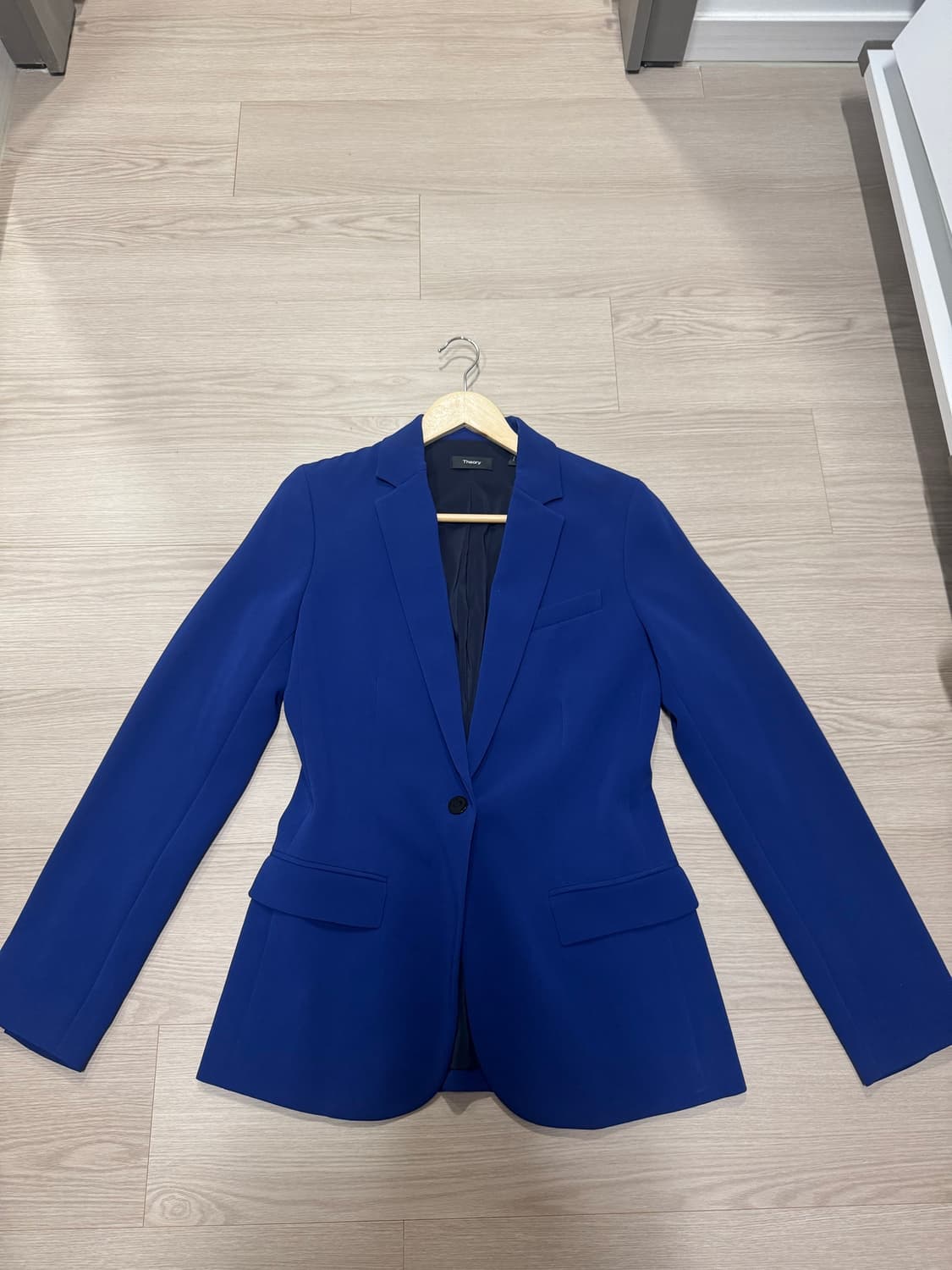 미착용 띠어리 크레페 블루 블레이져 상품이미지1