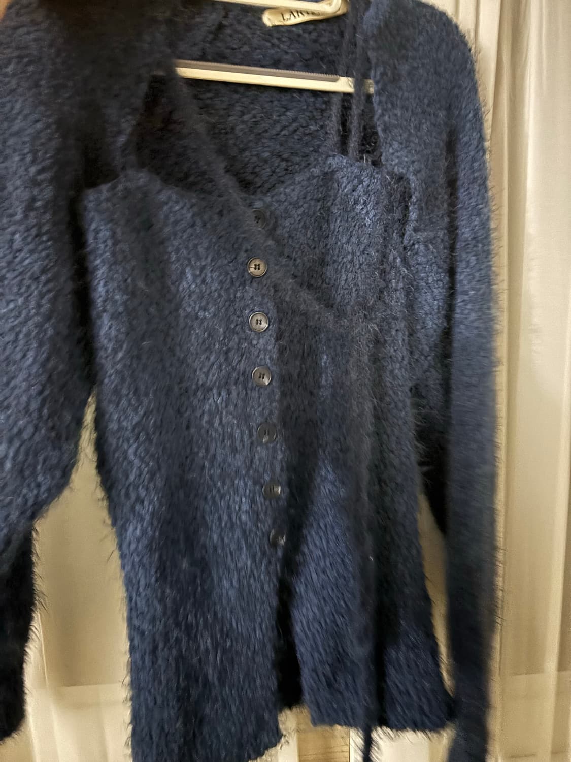 Lartigent 부클 나시 가디건 셋트 네이비 다교 착용 상품이미지2