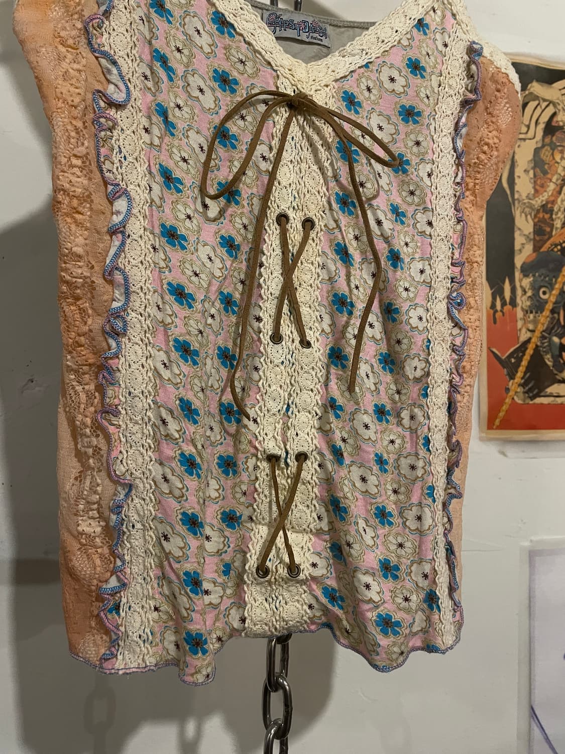 오리엔탈 핑크 플라워 패턴 아일렛 슬리브리스 상품이미지3