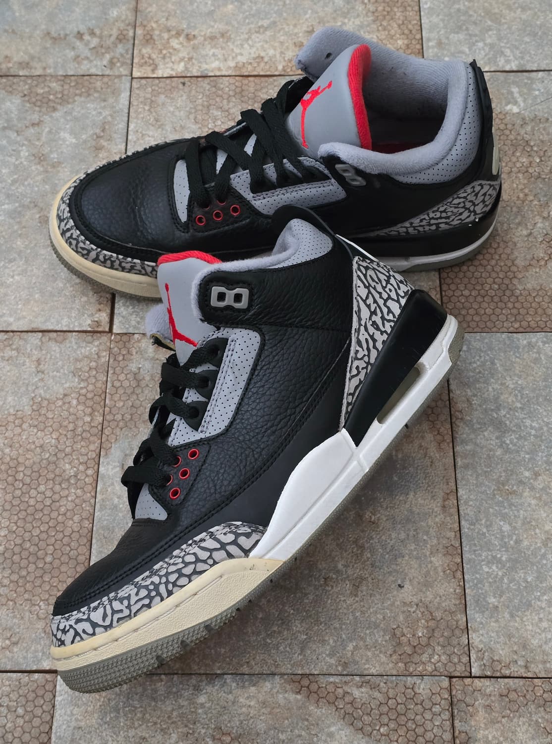 (250)나이키 에어 조던 3 블랙 시멘트  상품이미지3