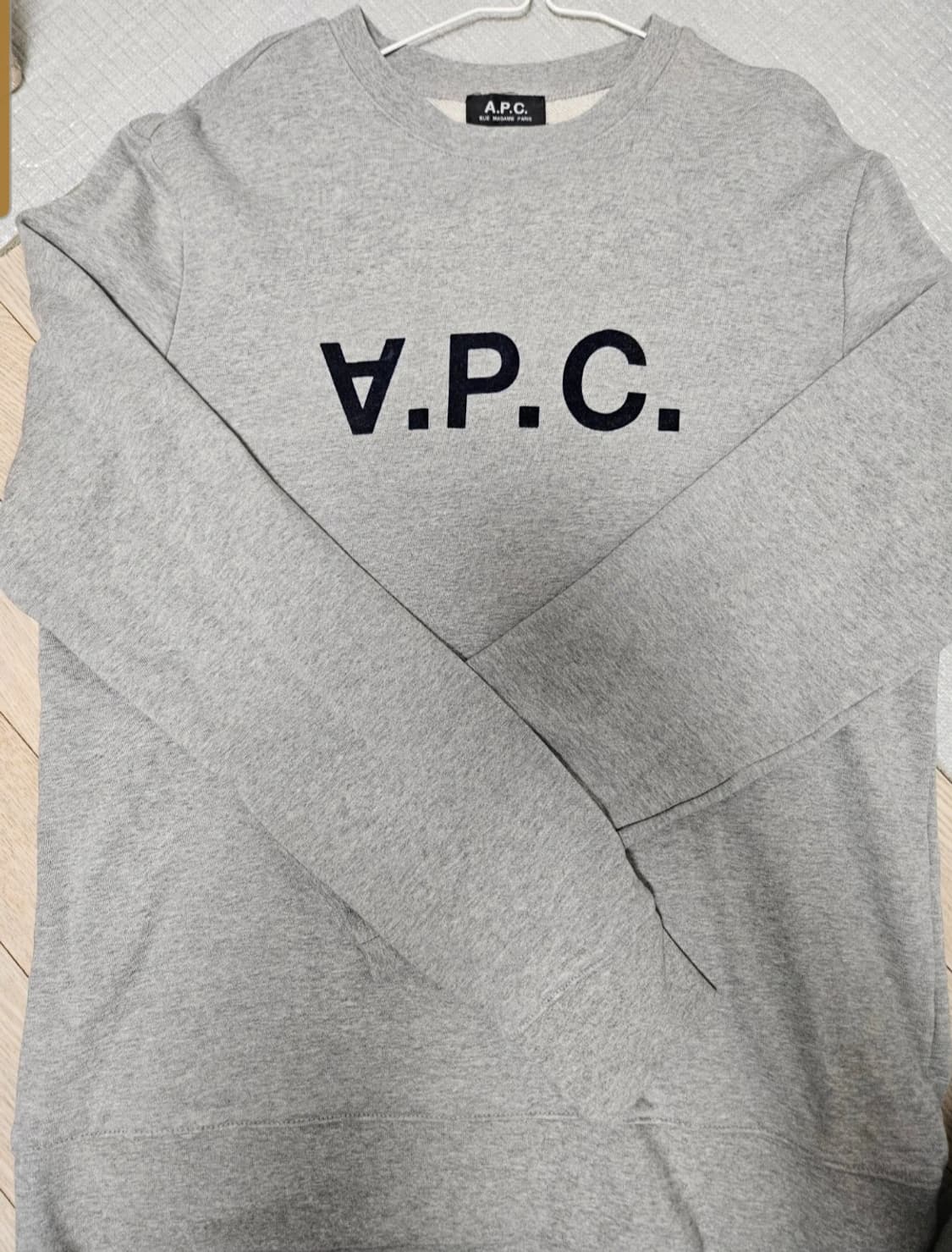 아페쎄맨투맨 M 상품이미지1