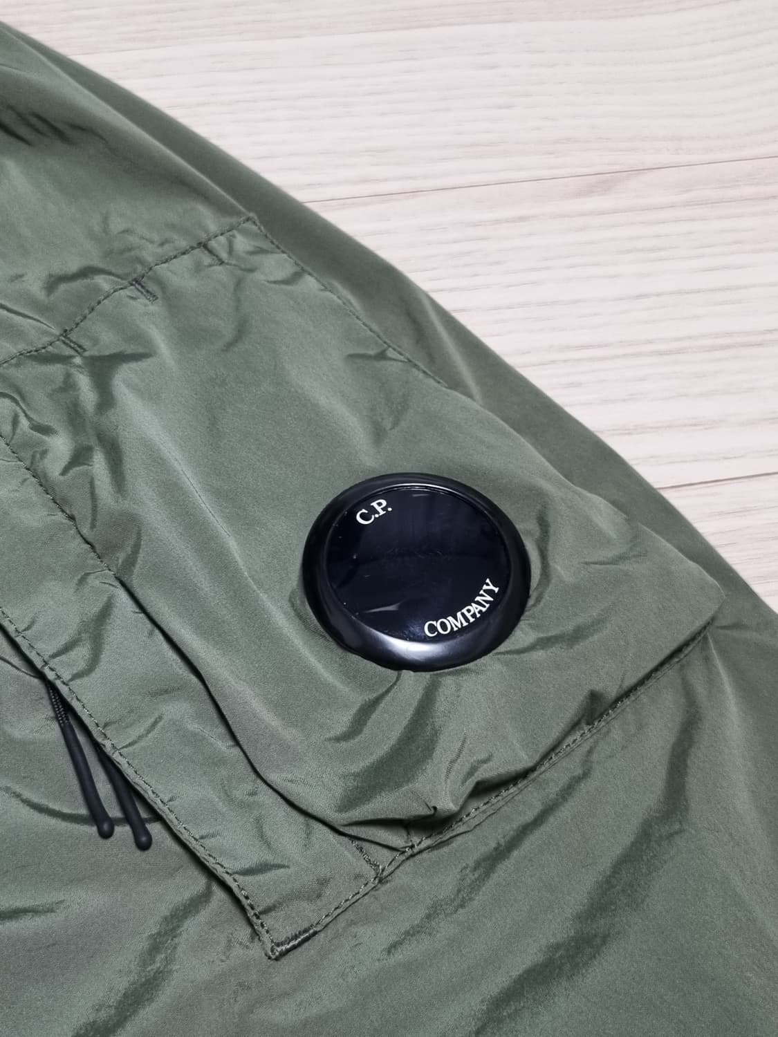 cp컴퍼니 나이크라 바람막이 자켓 상품이미지6