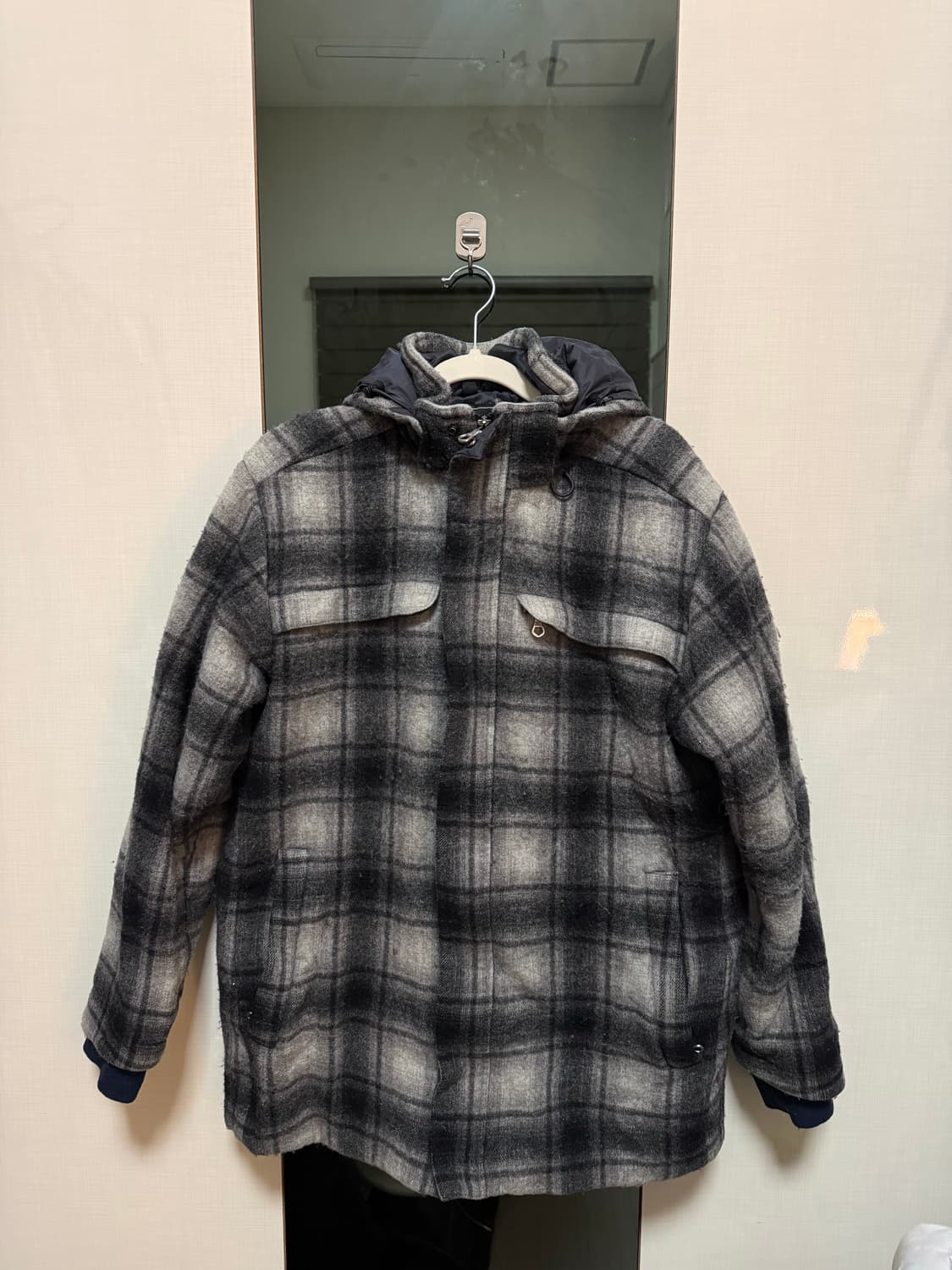 노스페이스 체크 패턴 반코트 상품이미지1