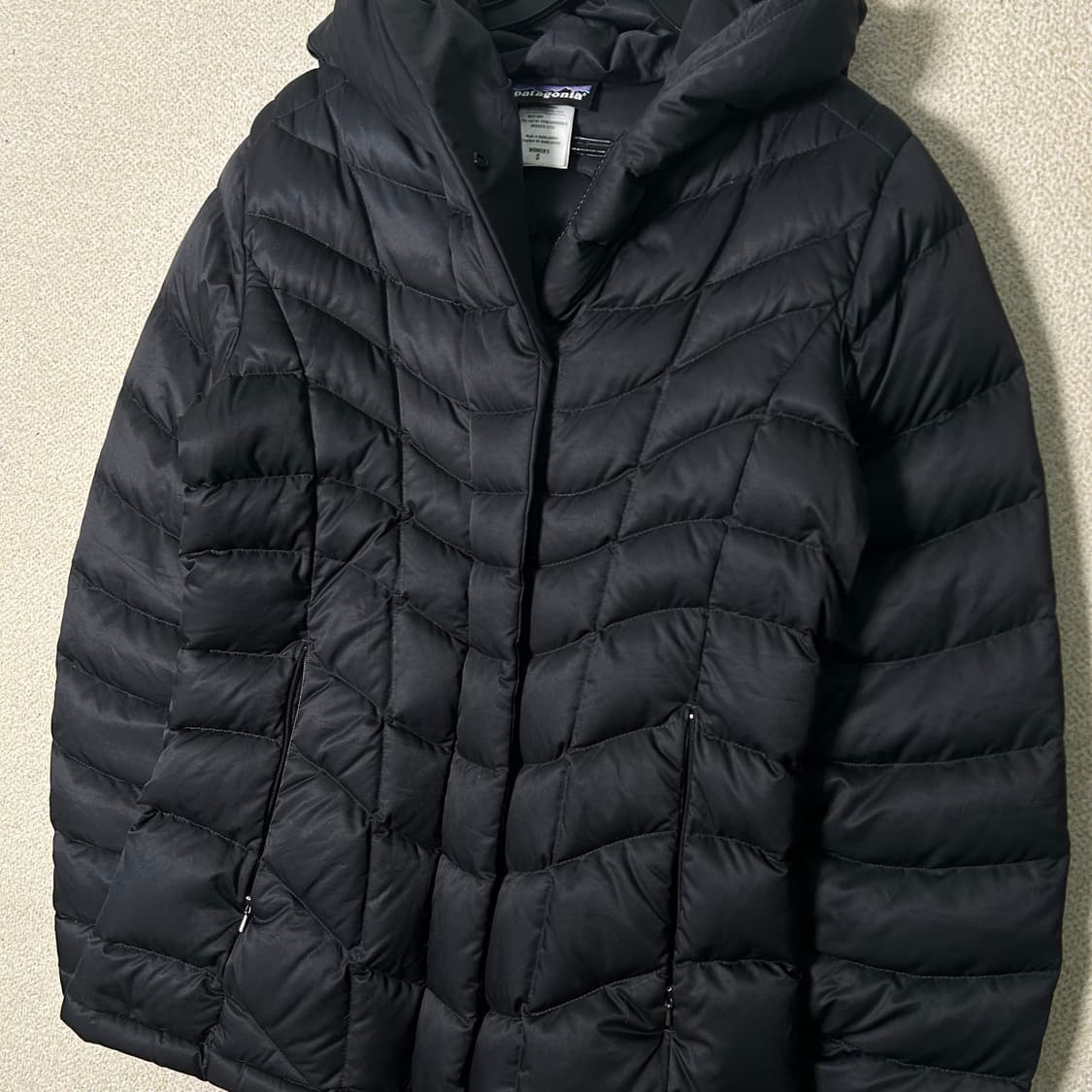 (S) 파타고니아 블랙 경량 패딩  상품이미지2