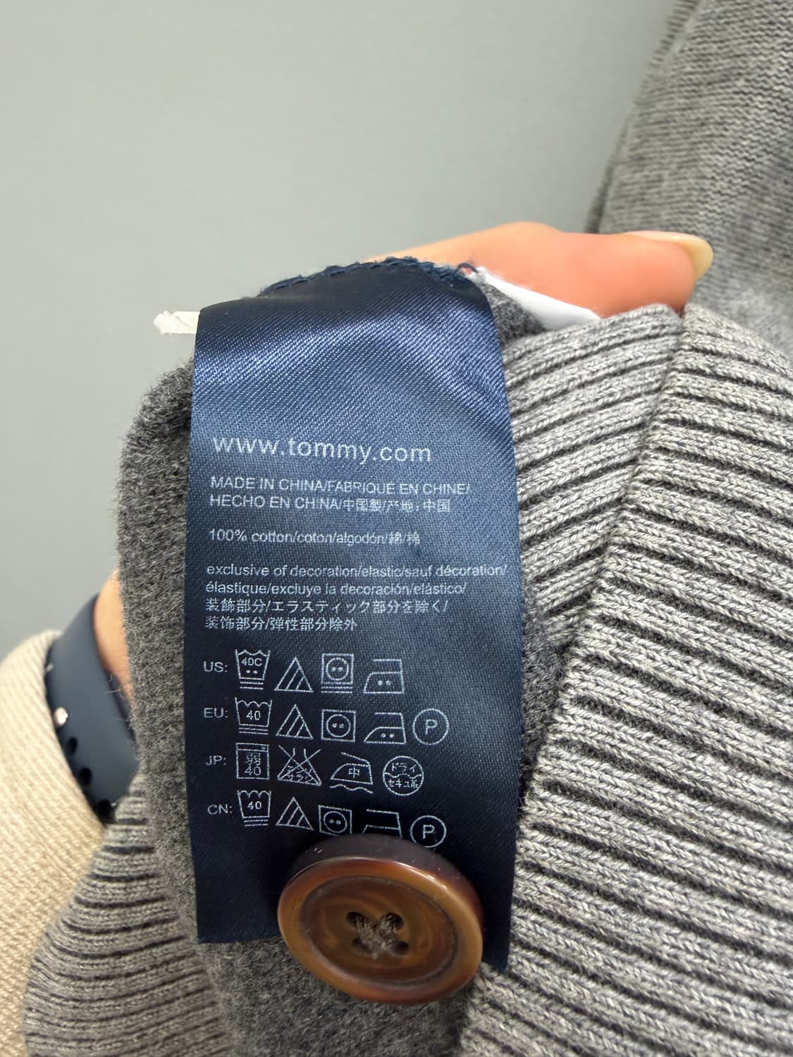 타미힐피거 아가일 니트 가디건 그레이 상품이미지7