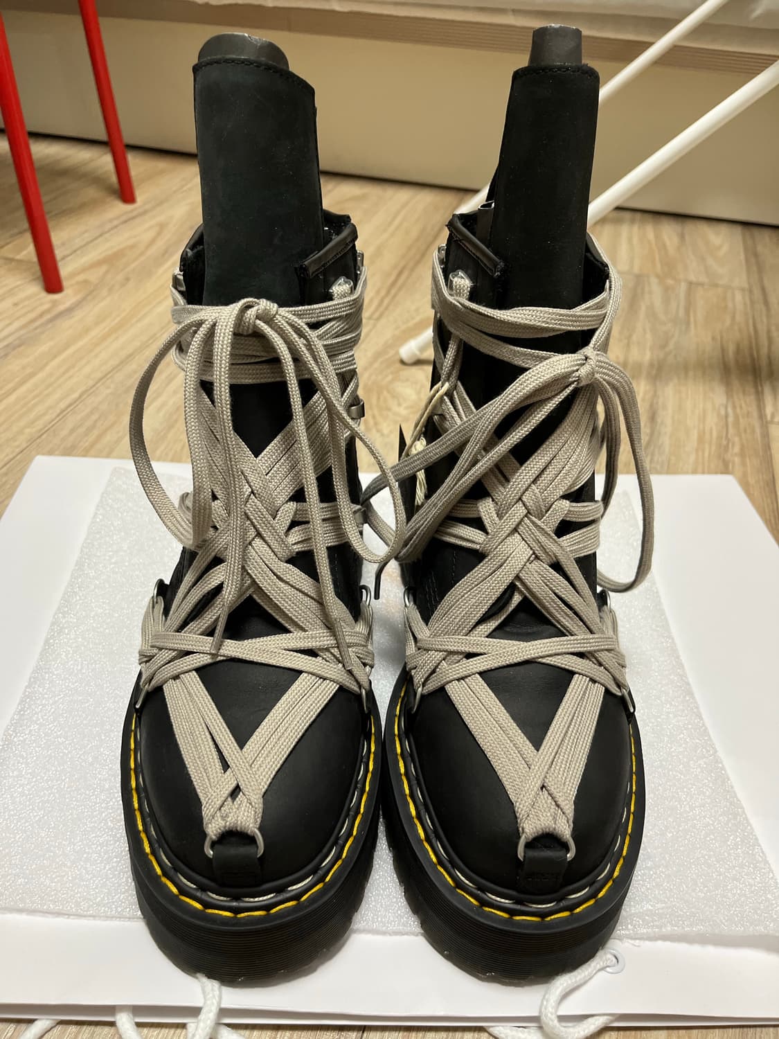 릭오웬스 닥터마틴 메가레이스 쿼드솔 270 uk8 상품이미지1