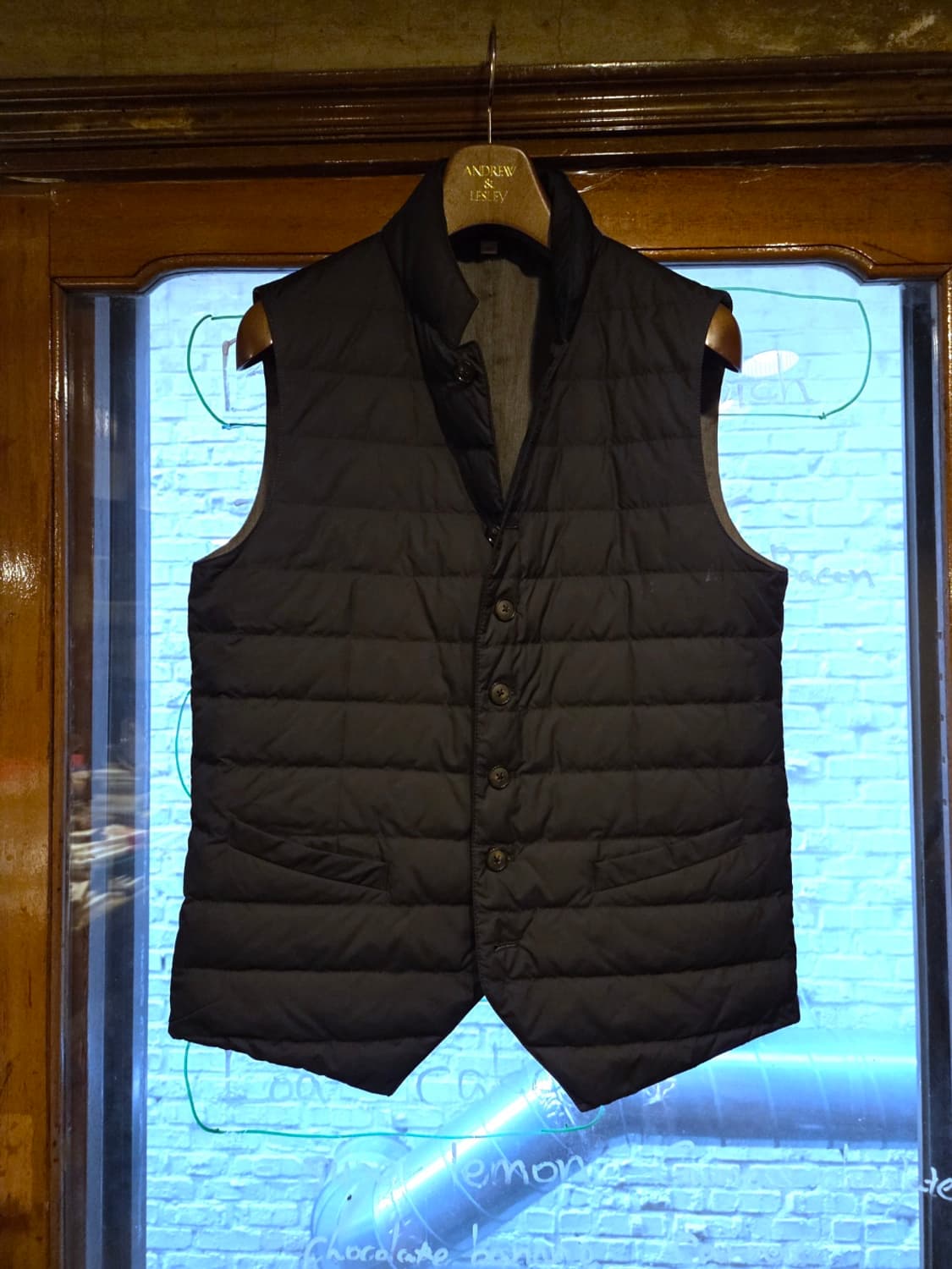 수트서플라이 구스다운베스트 상품이미지1