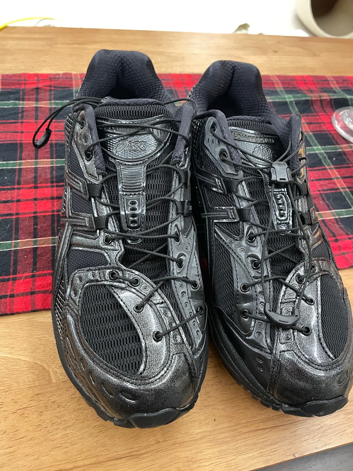 아식스 언어펙티드 젤 님버스 10.1 블랙 블랙 색상 280 상품이미지2