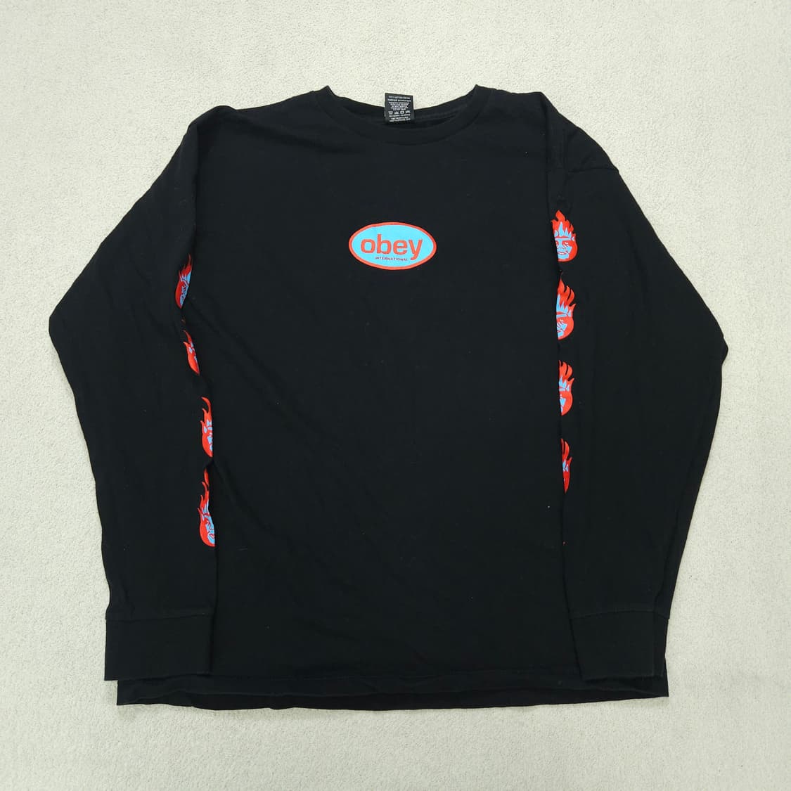 오베이 플레임 롱슬리브 L 상품이미지1