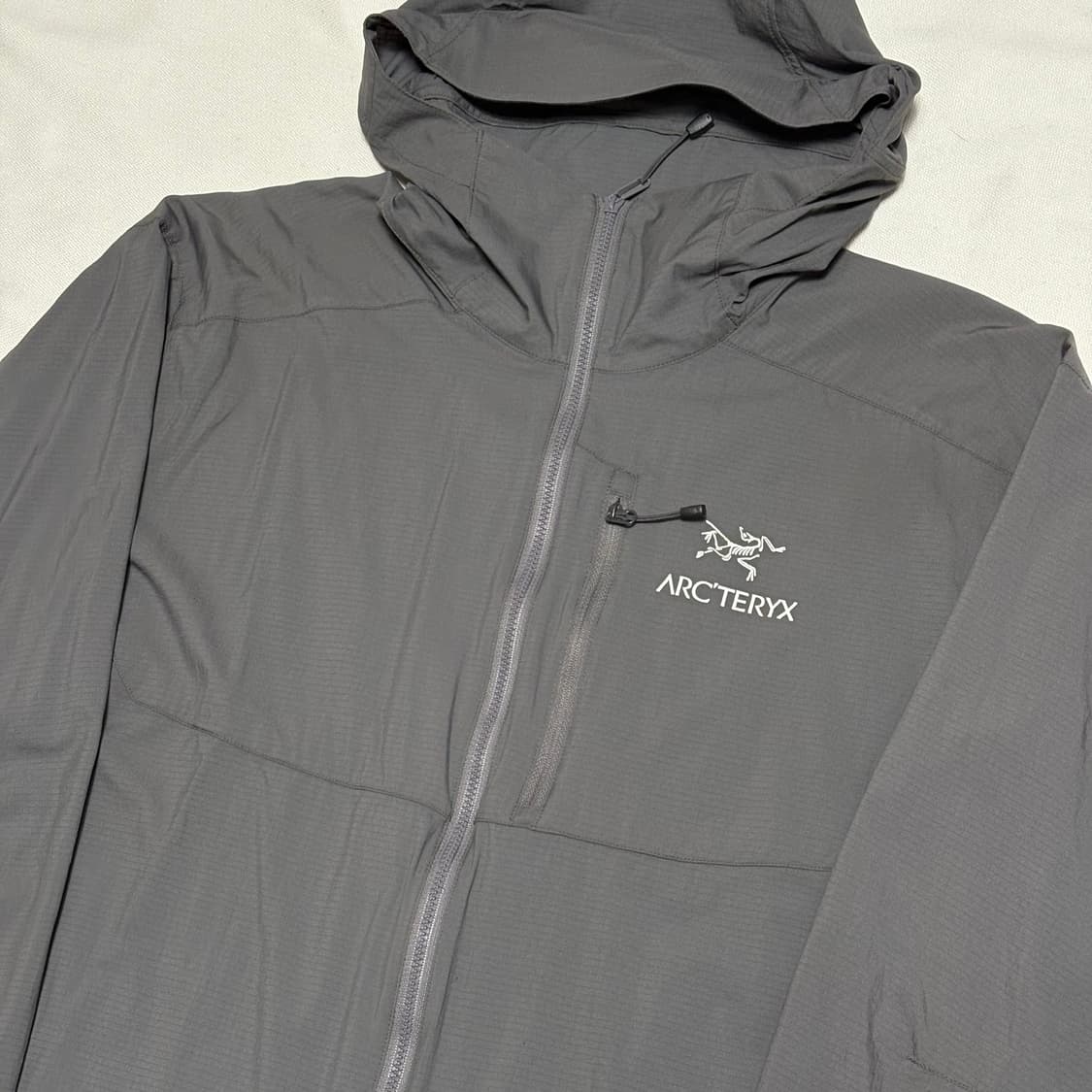 M 아크테릭스 맨즈 그레이 스쿼미시 후디 상품이미지1