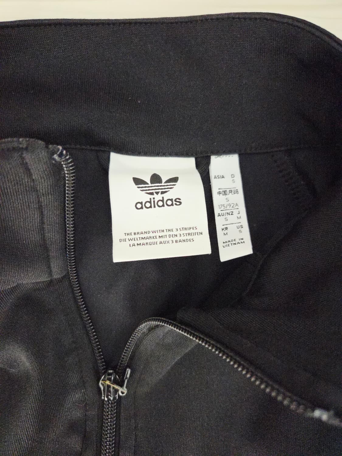 아디다스 오리지널스 빅 트레포일 아웃라인 트랙탑 블랙 상품이미지7