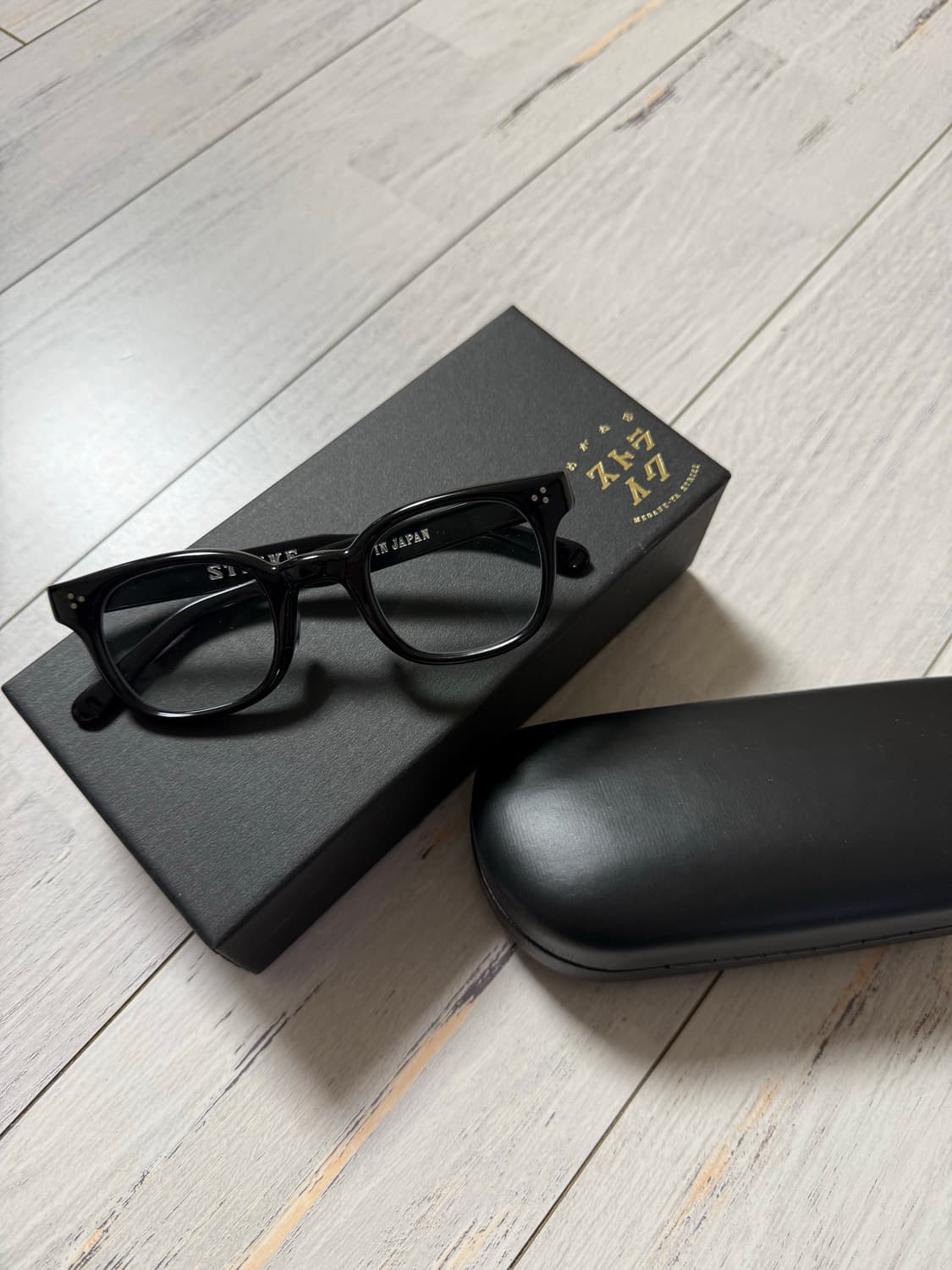 메가네야 스트라이크 GOUZZIE Stout 42Size 상품이미지1