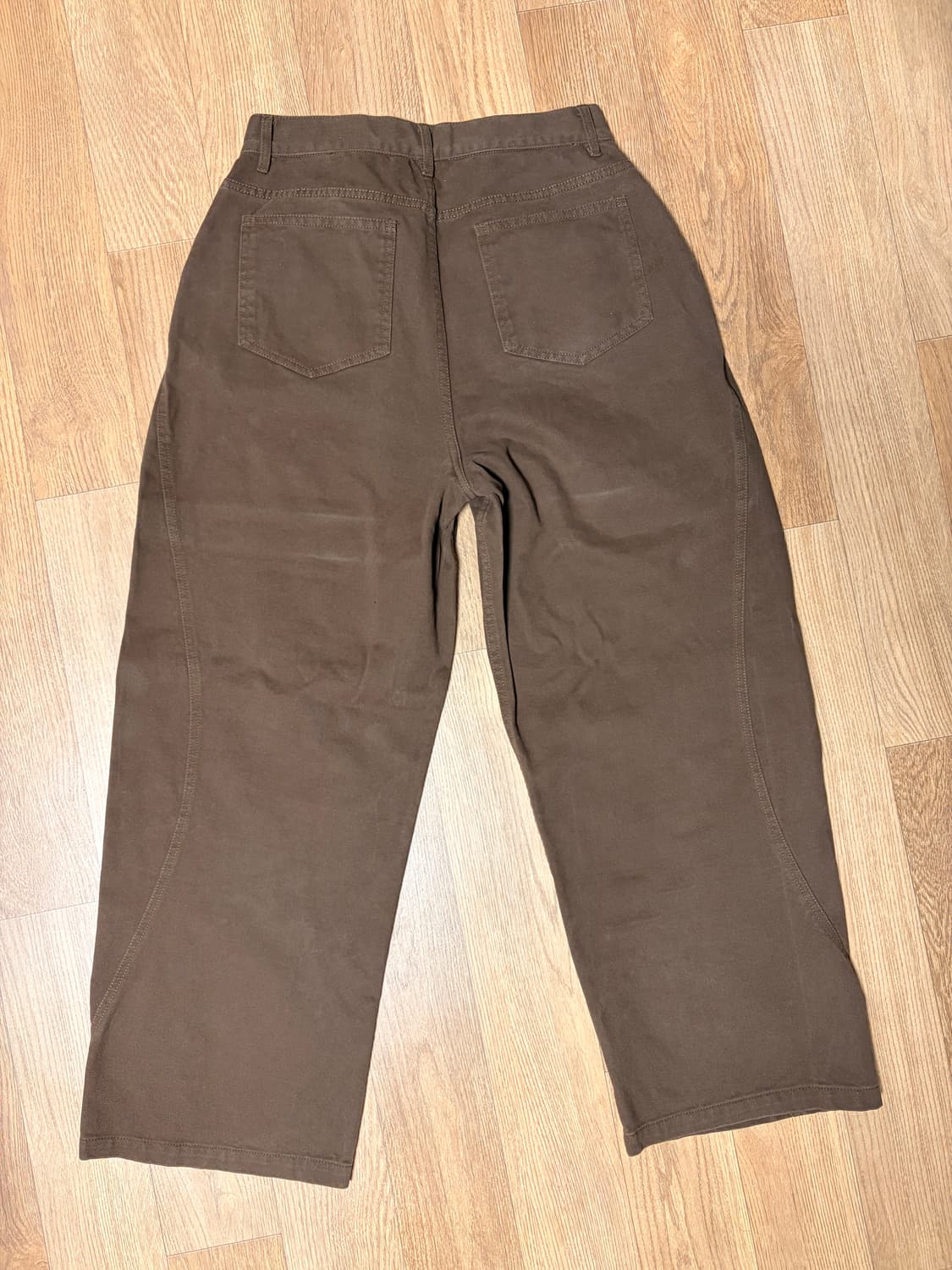 커브드 절개 와이드 치노 팬츠 브라운 M 상품이미지3