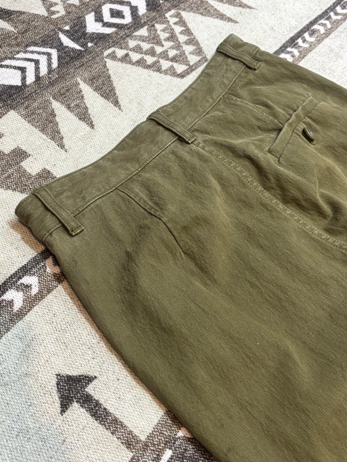 cos 버튼 여밈 코튼팬츠 상품이미지6