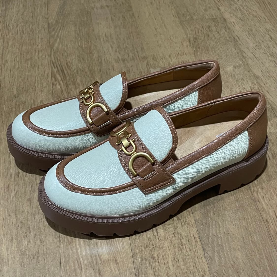 락포트 트루테크 슈렁큰 램스킨 로퍼 245 상품이미지3